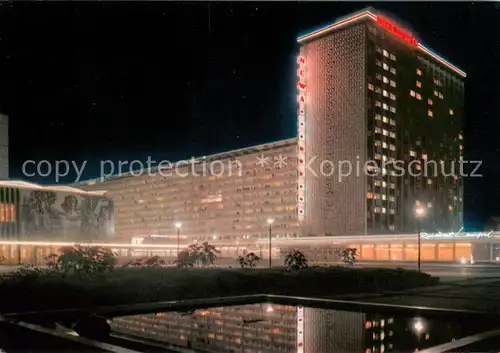 AK / Ansichtskarte Dresden Prager Strasse Nachtaufnahme Dresden