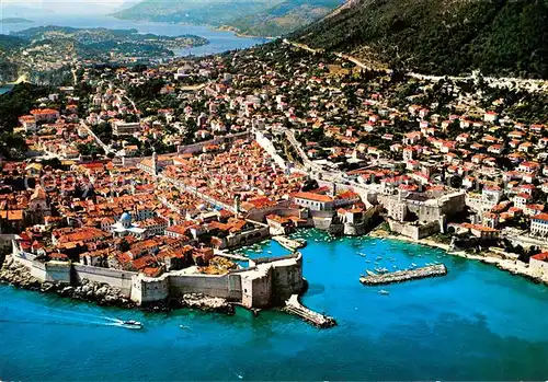 AK / Ansichtskarte Dubrovnik_Ragusa Altstadt Festung Hafen Fliegeraufnahme Dubrovnik Ragusa