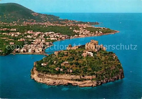 AK / Ansichtskarte Ischia_Ponte Insel Fliegeraufnahme Ischia Ponte