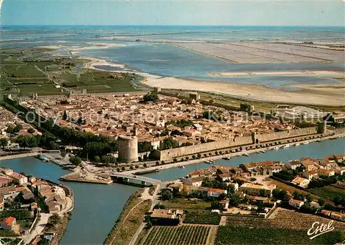 AK / Ansichtskarte Aigues Mortes_Gard Vue aerienne Aigues Mortes Gard