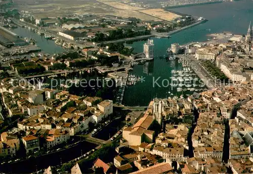 AK / Ansichtskarte La_Rochelle_Charente Maritime Vue generale aerienne La_Rochelle