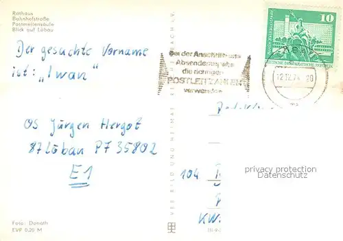 AK / Ansichtskarte Loebau_Sachsen Rathaus Bahnhofstrasse Postmeilensaeule Stadtansicht Loebau Sachsen