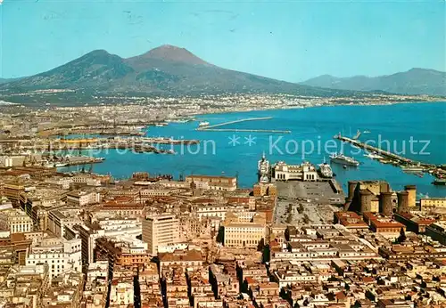 AK / Ansichtskarte Napoli_Neapel Fliegeraufnahme mit Vesuv Napoli Neapel