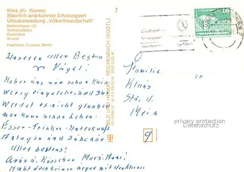 AK / Ansichtskarte Klink_Waren Urlaubersiedlung Voelkerfreundschaft Bettenhaeuser Volleyballplatz Gaststaette Strand Klink Waren