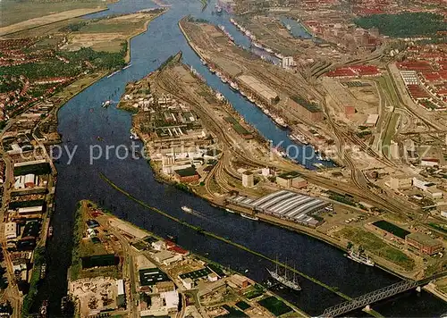AK / Ansichtskarte Hamburg Fliegeraufnahme Hamburg