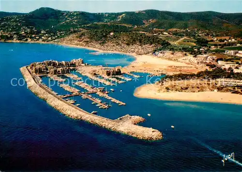 AK / Ansichtskarte Bormes la Faviere Le port de Bormes et la plage de la Faviere vue aerienne 