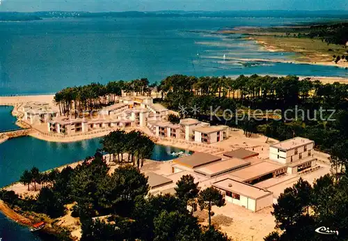 AK / Ansichtskarte Lacanau Vue generale aerienne sur le lac Lacanau