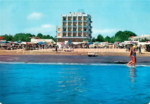 AK / Ansichtskarte Milano_Marittima Hotel Titano Strand Ansicht vom Meer aus Milano_Marittima