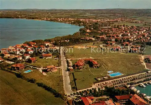 AK / Ansichtskarte Sirmione_Lago_di_Garda Fliegeraufnahme Sirmione_Lago_di_Garda