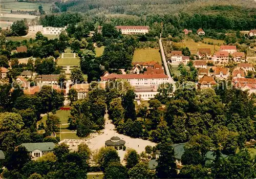 AK / Ansichtskarte Bad_Meinberg Fliegeraufnahme mit Kuranlagen Bad_Meinberg