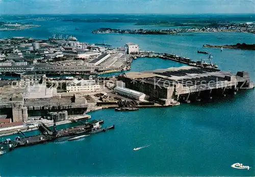 AK / Ansichtskarte Lorient_Morbihan_Bretagne La base vue aerienne Lorient_Morbihan_Bretagne