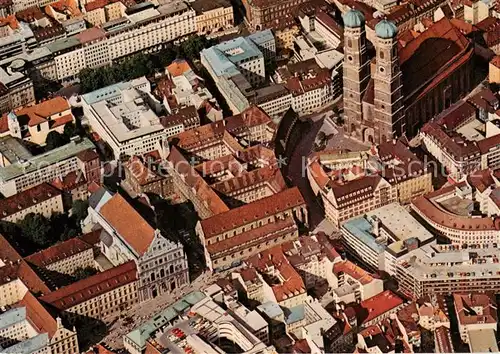 AK / Ansichtskarte Muenchen Fliegeraufnahme mit Frauenkirche und Michaelskirche Muenchen
