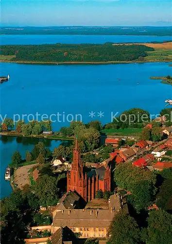 AK / Ansichtskarte Malchow Fliegeraufnahme mit Klosterkirche und Fleesensee Malchow