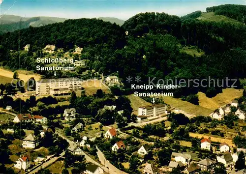 AK / Ansichtskarte Laasphe Schlossberg Sanatorium Kneipp Kinder Sanatorium Fliegeraufnahme Laasphe