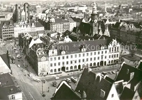AK / Ansichtskarte Wroclaw Widok ogolny na pierwszym planie Sukiennice Wroclaw
