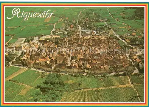 AK / Ansichtskarte Riquewihr_Haut_Rhin Cite medievale vue aerienne Riquewihr_Haut_Rhin