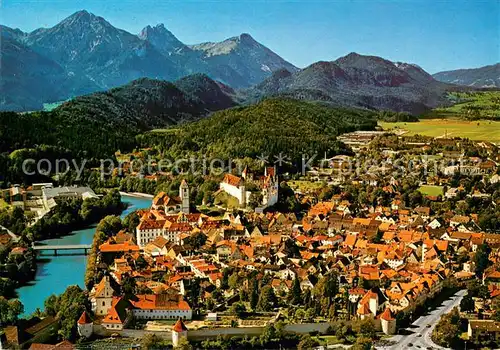 AK / Ansichtskarte Fuessen_Allgaeu Berge  und Seenstadt Allgaeuer Alpen Fliegeraufnahme Fuessen Allgaeu