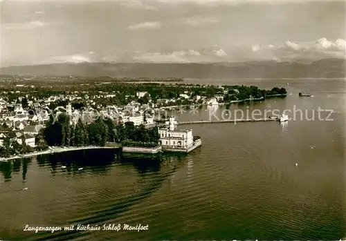 AK / Ansichtskarte Langenargen_Bodensee mit Schloss Montfort Fliegeraufnahme Langenargen Bodensee