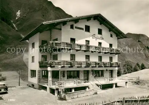 AK / Ansichtskarte Samnaun_Dorf Berghotel Engadin Samnaun Dorf