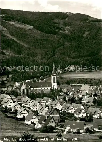 AK / Ansichtskarte Neustadt_Schwarzwald mit Hochfirst Neustadt_Schwarzwald