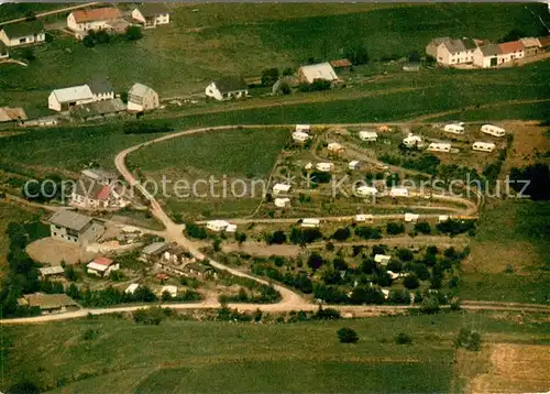 AK / Ansichtskarte Ormont_Vulkaneifel Campingplatz Skigelaende und Ferienhaeuschen Fliegeraufnahme Ormont Vulkaneifel