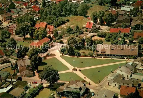 AK / Ansichtskarte Kaltenkirchen_Holstein Rund um den Marktplatz Fliegeraufnahme Kaltenkirchen_Holstein