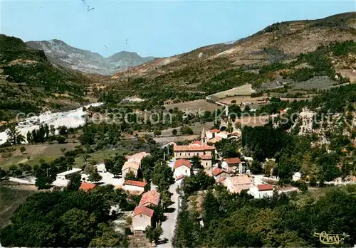 AK / Ansichtskarte Noyers sur Jabron Vue panoramique aerienne Vallee du Jabron Noyers sur Jabron