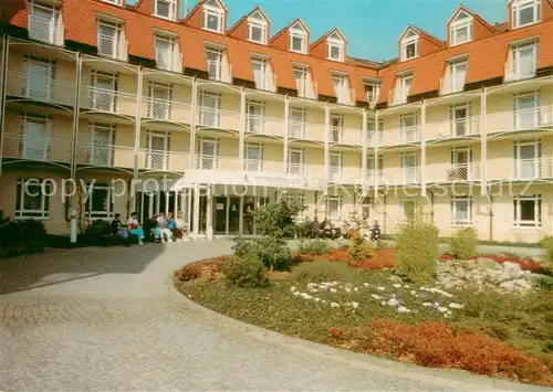 AK / Ansichtskarte Wandlitz Haupteingang Brandenburgklinik Wandlitz