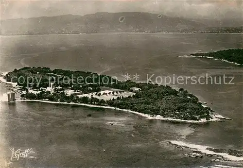AK / Ansichtskarte Cannes_Alpes Maritimes Vue aerienne Ile Saint Honorat Cannes Alpes Maritimes