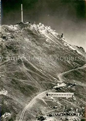 AK / Ansichtskarte Bigorre_Hautes_Pyrenees_Region Les Pyrenees Le Pic du Midi Observatoire de Physique et lAntenne de Relais de la RTF Bigorre_Hautes