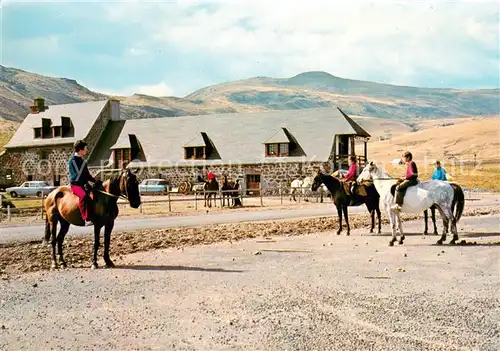 AK / Ansichtskarte Paulhac_Cantal_Auvergne Promenades a cheval Bar Restaurant Le Buron 