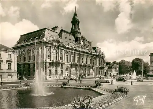 AK / Ansichtskarte Tours_Indre et Loire Hotel de Ville Fontaine Tours Indre et Loire