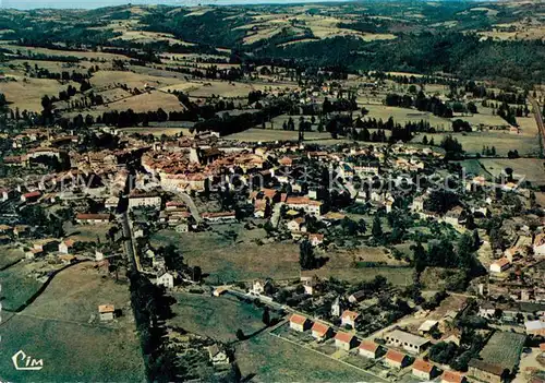AK / Ansichtskarte Maurs la Jolie Vue generale aerienne 
