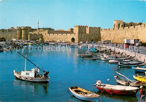 AK / Ansichtskarte Rhodos_Rhodes_aegaeis Alter Hafen mit mittelalterlichen Stadtmauern Rhodos_Rhodes_aegaeis