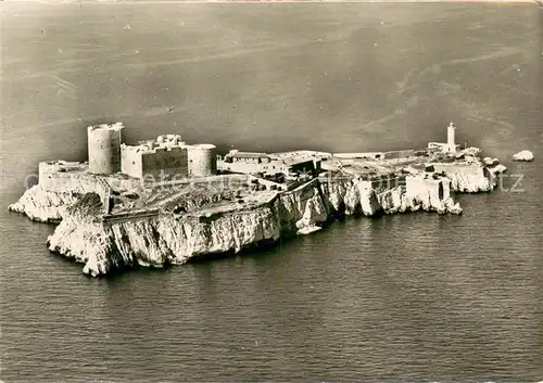 AK / Ansichtskarte Marseille_Bouches du Rhone Vue aerienne du Chateau d If Marseille