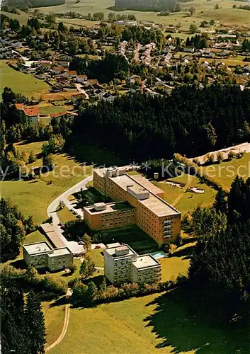 AK / Ansichtskarte Lindenberg_Allgaeu Fliegeraufnahme mit Dr Otto Gessler Krankenhaus Lindenberg Allgaeu