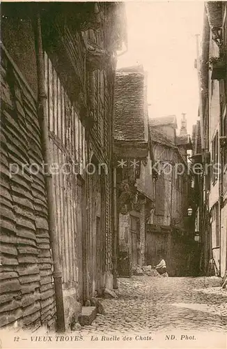 AK / Ansichtskarte Vieux_Troyes La Ruelle des Chats Vieux Troyes
