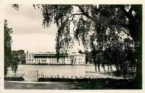 AK / Ansichtskarte Enghien les Bains Vue sur le lac et le Casino Enghien les Bains