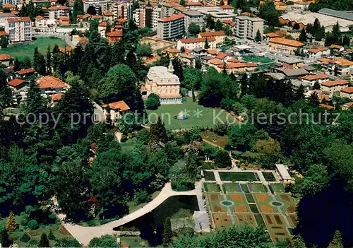 AK / Ansichtskarte Verbania Pallanza Giardini Botanici di Villa Taranto veduta aerea Verbania Pallanza