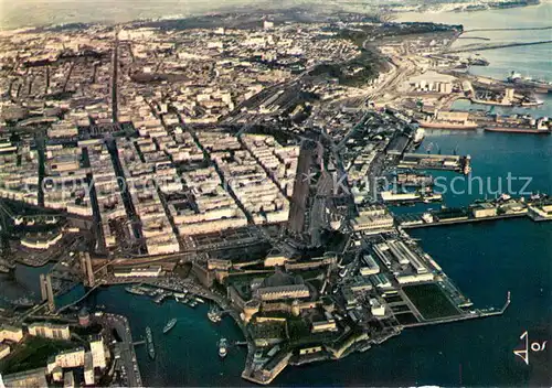 AK / Ansichtskarte Brest_29_Finistere Vue aerienne sur la ville et le Port de Commerce 
