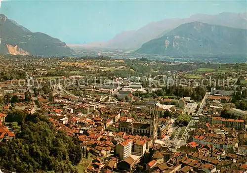AK / Ansichtskarte Voiron Vue generale au fond la Trouee de Grenoble et le Vercors Voiron