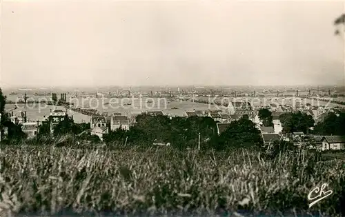 AK / Ansichtskarte Arromanches les Bains Port Winston Churchill Vue generale sur le port de debarquement Arromanches les Bains