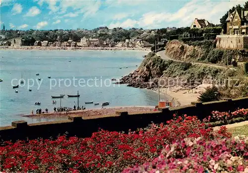 AK / Ansichtskarte Saint Cast le Guildo port de la pointede lIsle au loin perspective sur la plage Saint Cast le Guildo