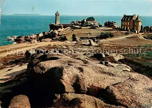 AK / Ansichtskarte Ploumanach en Perros Guirec Sur le sentier des Douaniers Le Phare et Min Ru Maison rouge Ploumanach