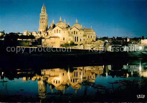 AK / Ansichtskarte Perigueux La cathedrale St Front vue de nuit et les bords de l Isle Perigueux