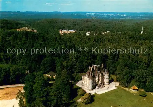 AK / Ansichtskarte Bagnoles de l_Orne Le Chateau de Tesse la Madeleine dans la verdure Vue aerienne Bagnoles de l_Orne