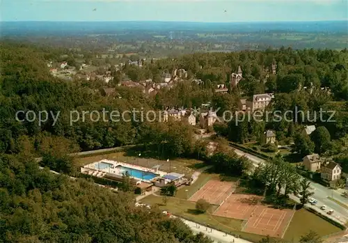 AK / Ansichtskarte Bagnoles de l_Orne La Piscine Municipale Les Tennis Vue aerienne Bagnoles de l_Orne