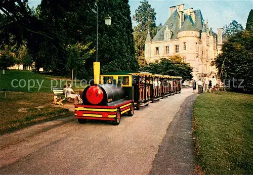 AK / Ansichtskarte Bagnoles de l_Orne Tesse la Madeleine Le Petit Train devant le Chateau Bagnoles de l_Orne
