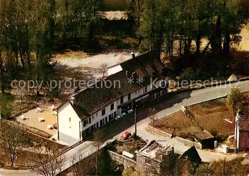AK / Ansichtskarte Calvinet Hotel du Pont Restaurant Bar Vue aerienne Calvinet