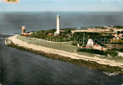 AK / Ansichtskarte Ile de Re Pointe et Phare des Baleines Vue aerienne Ile de Re